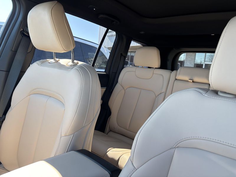 New 2026 Jeep Grand Cherokee Limited 4x4Image 40