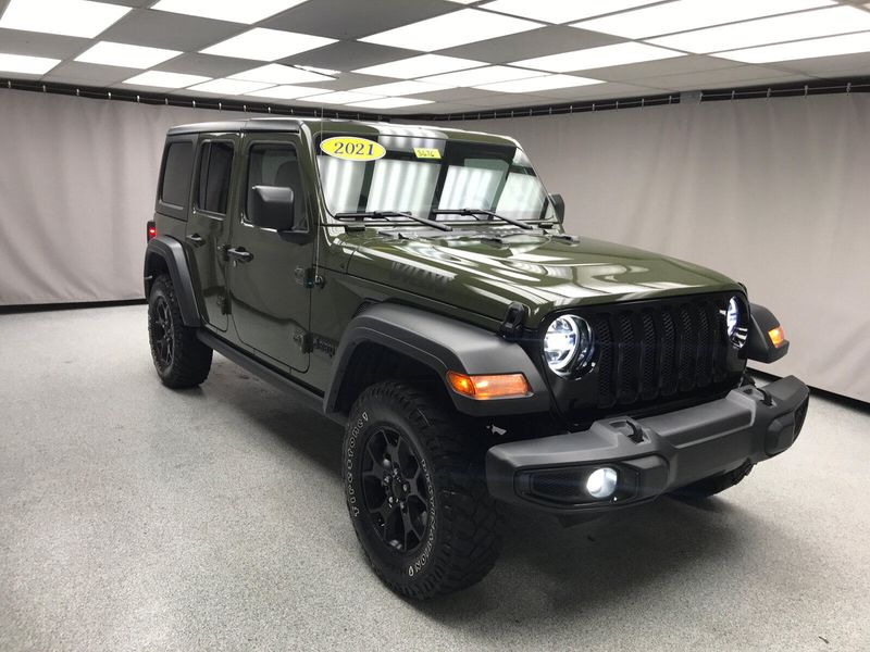 2021 Jeep Wrangler Unlimited WillysImage 4