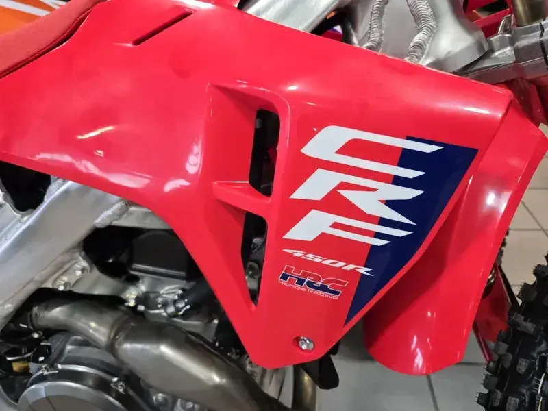 New 2026 Honda CRF450RT RED Image 4