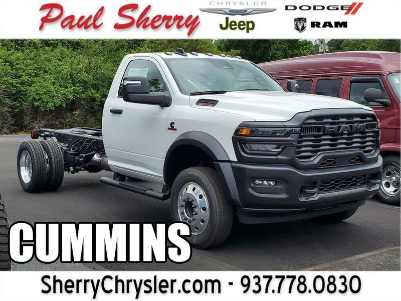 2025 RAM 5500 Chassis TradesmanImage 1