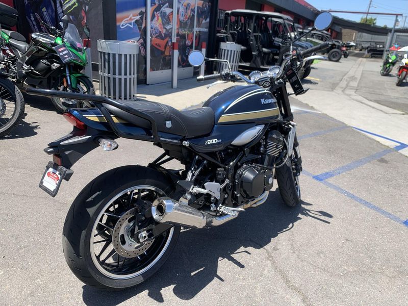Used 2022 Kawasaki Z900RS ABS Image 13
