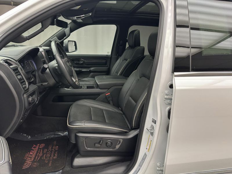 Used 2023 RAM 1500 LimitedImage 11