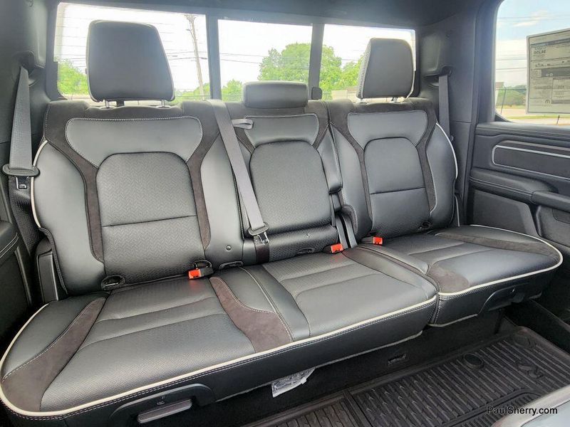 New 2025 RAM 1500 Laramie Crew Cab 4x4 5