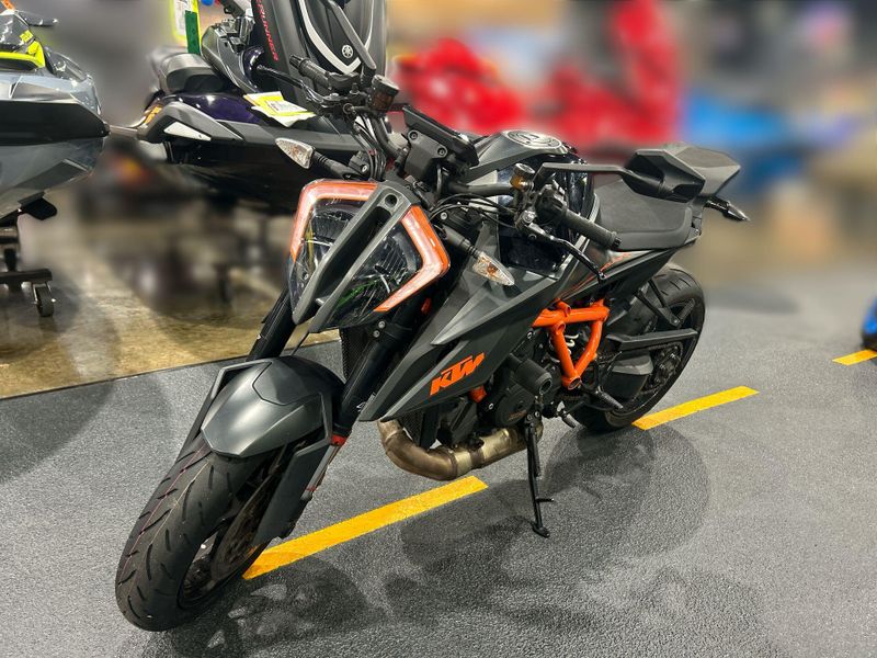 Used 2020 KTM 1290 SUPER DUKE R Image 18