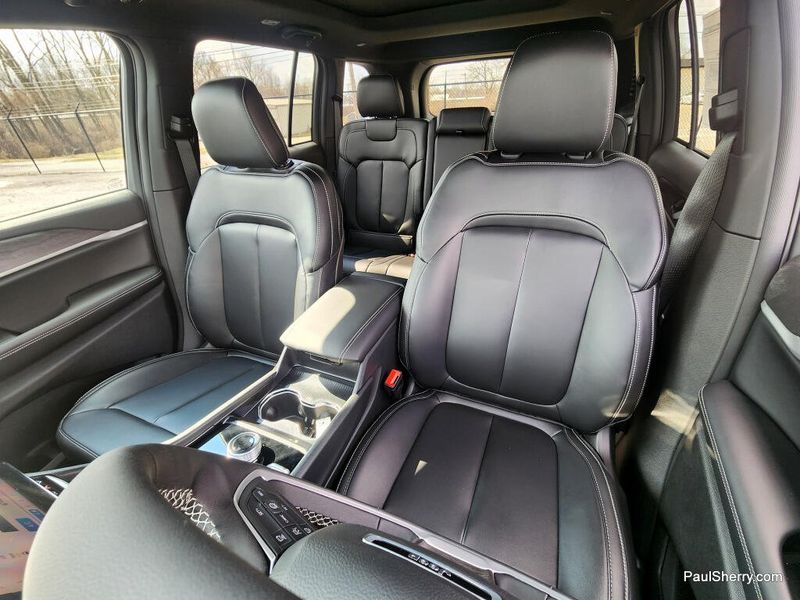 New 2026 Jeep Grand Cherokee Limited 4x4