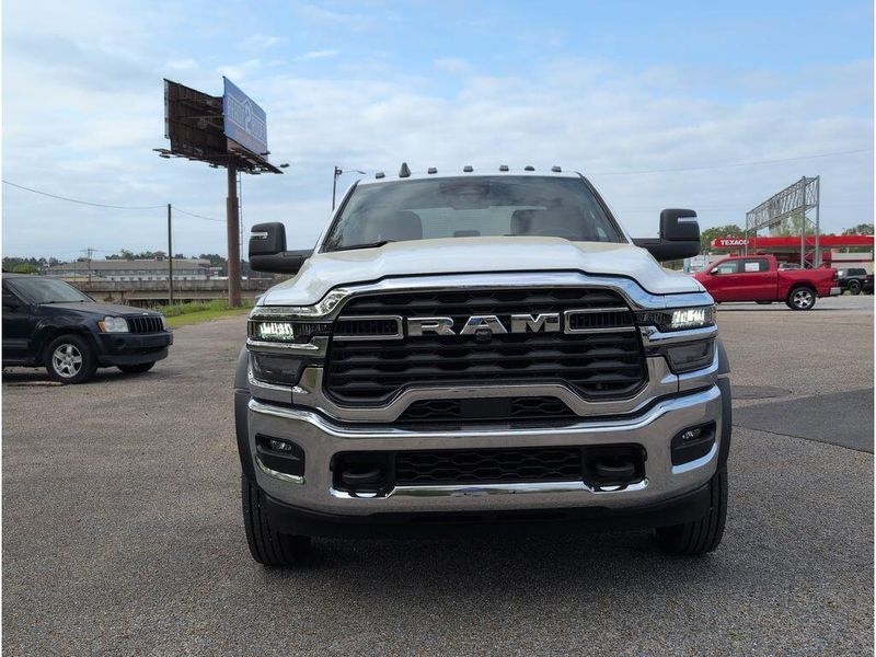 New 2026 RAM 5500 Tradesman Chassis Crew Cab 4x4 84