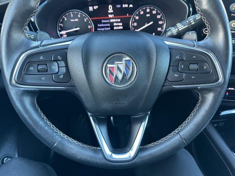 2023 Buick Envision Essence photo 2