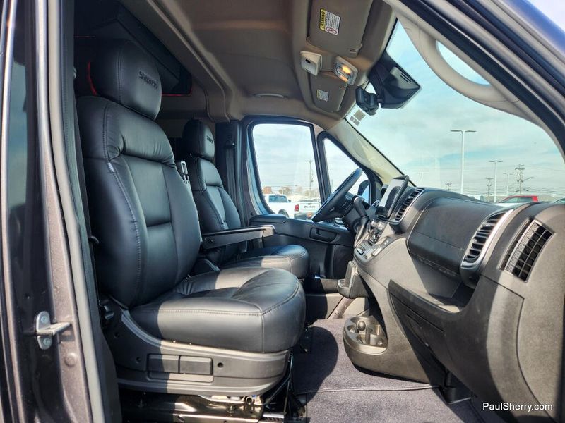 New 2024 RAM Promaster 2500 Slt+ Window Van High Roof 159' Wb