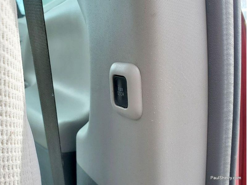 Used 2018 Toyota Sienna LE