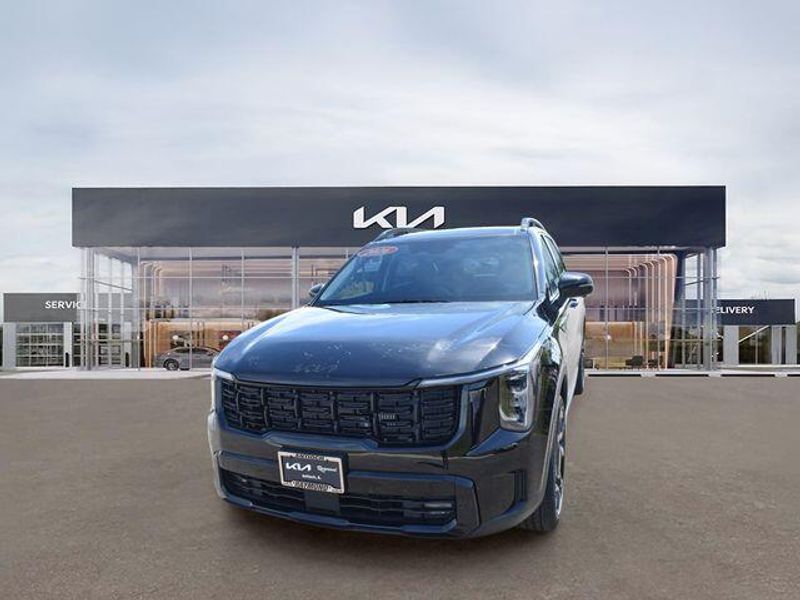 New 2026 Kia Sorento X-Line SXImage 8