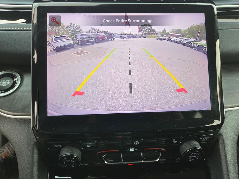 2023 Jeep Grand Cherokee 4xe photo 27