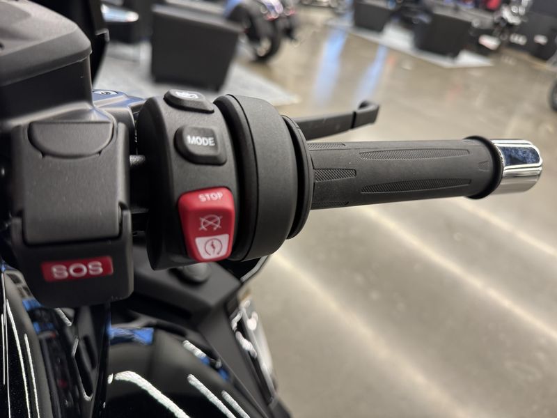 2025 BMW K 1600 B - GRAND AMERICA - BLACK STORM METALLIC 