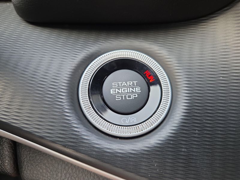 2023 Jeep Grand Cherokee Altitude X photo 27
