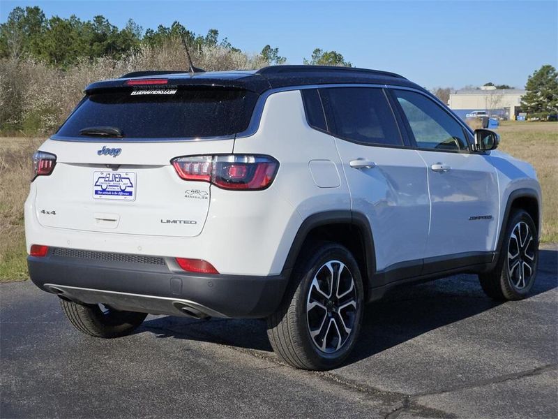 2023 Jeep Compass LimitedImage 4