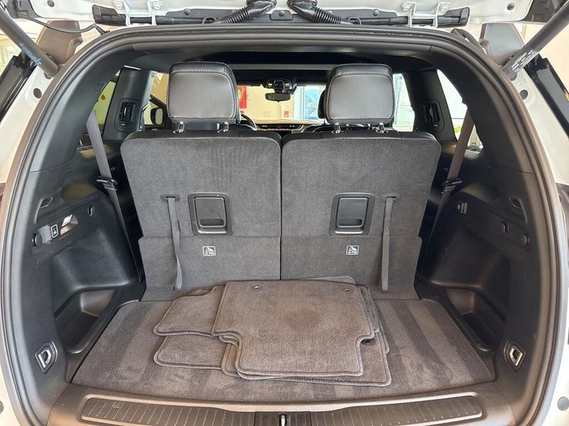 2022 Jeep Grand Cherokee L Altitude