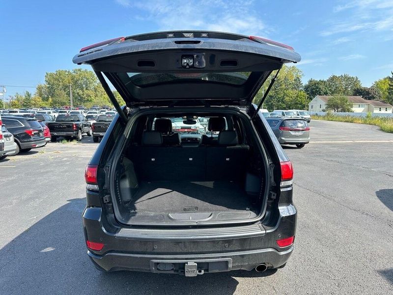 2022 Jeep Grand Cherokee WK Laredo XImage 16