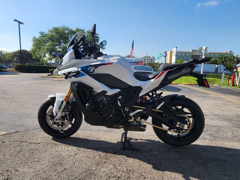 2026 BMW S 1000 XRImage 1