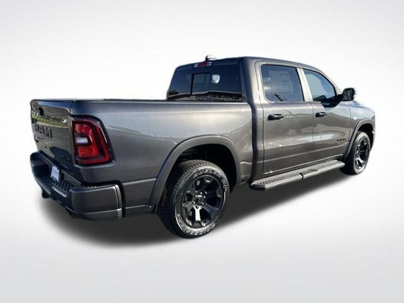 2026 RAM 1500 Big Horn Crew Cab 4x4 5'7' Box