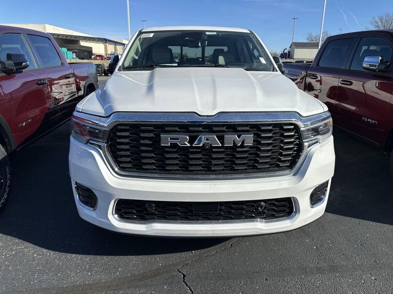 2025 RAM 1500 Tungsten Crew Cab 4x4 5