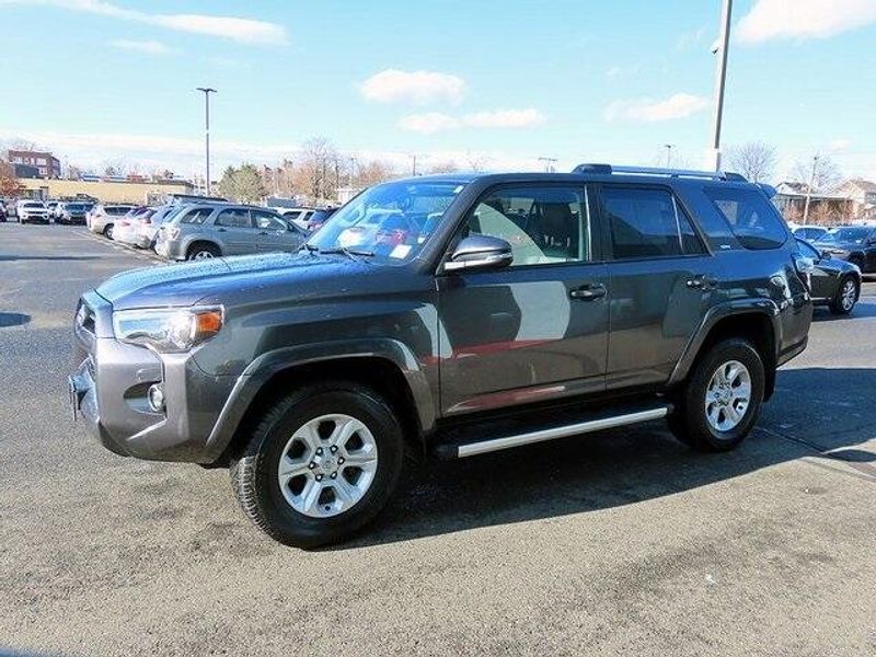 2023 Toyota 4Runner SR5 PremiumImage 1