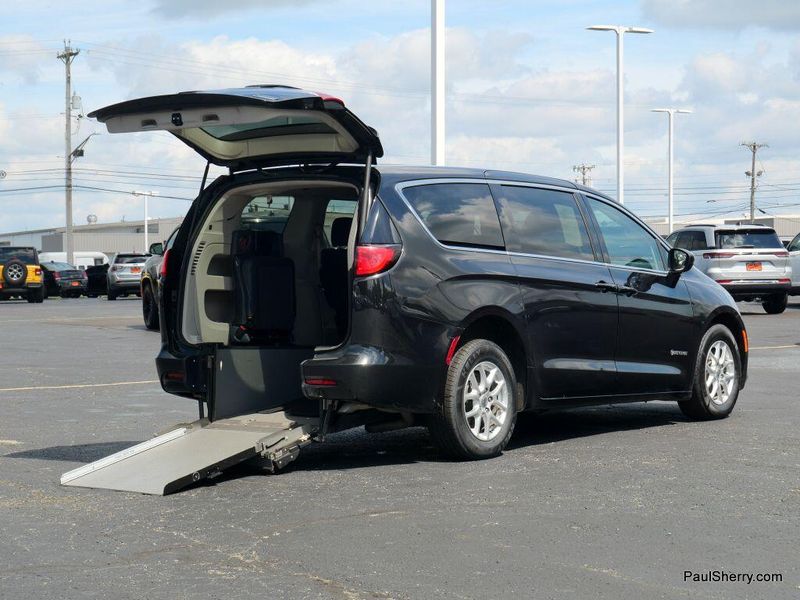 Used 2023 Chrysler Voyager LX