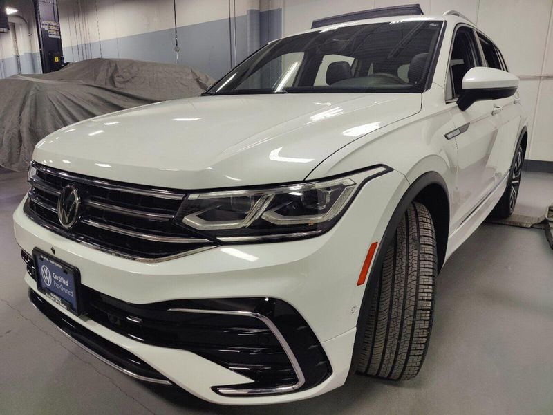 2022 Volkswagen Tiguan SEL R-Line AWD w/Sunroof/NavImage 14