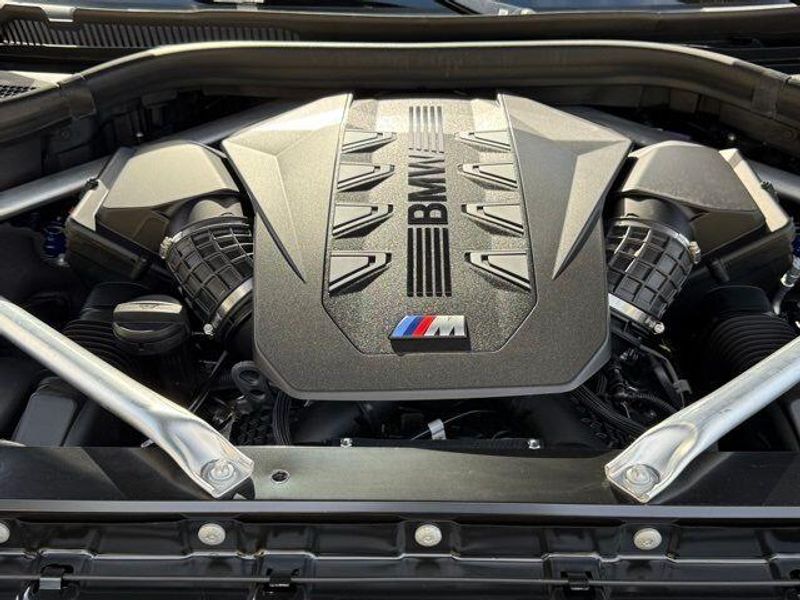 Used 2025 BMW X7 M60iImage 31