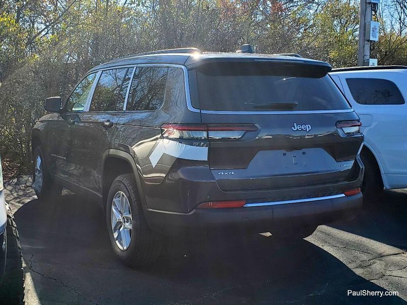 2025 Jeep Grand Cherokee L Laredo X 4x4Image 3