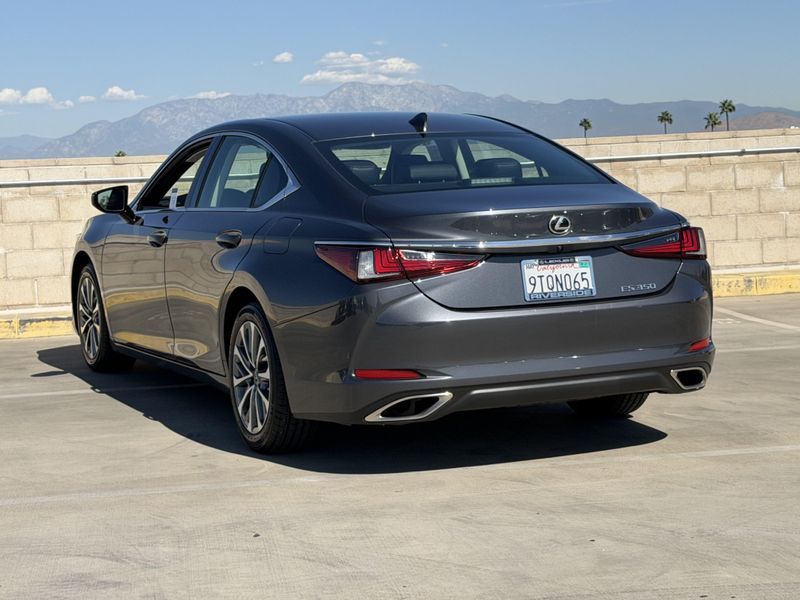 Used 2025 Lexus ES 350Image 8