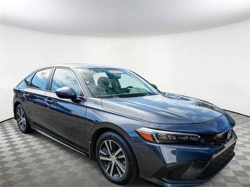 Used 2024 Honda Civic LXImage 2