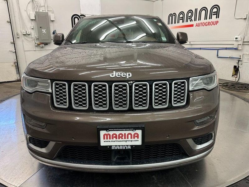 2018 Jeep Grand Cherokee SummitImage 11