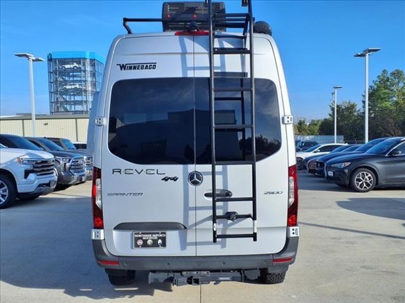 2023 Mercedes-Benz Sprinter 2500 4X4Image 11