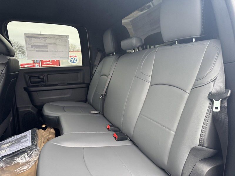 2024 RAM 5500 Chassis Cab TradesmanImage 10