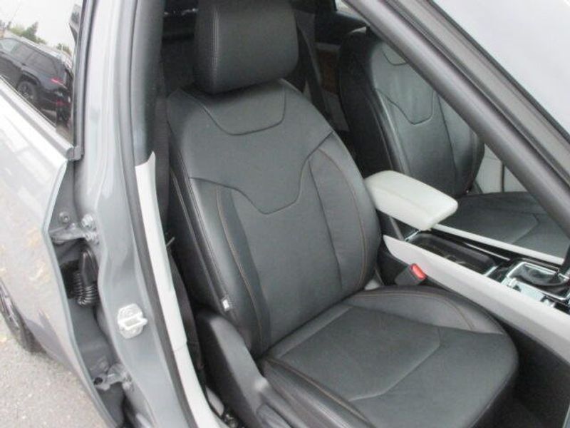Used 2023 Jeep Compass LimitedImage 24