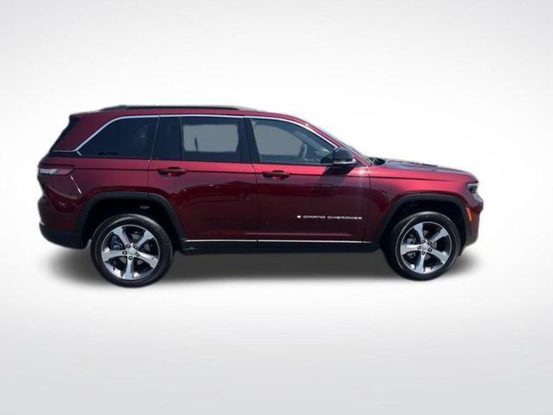 2025 Jeep Grand Cherokee Limited 4x4