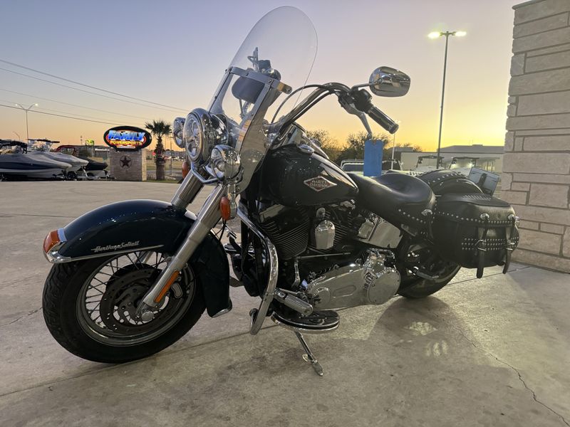 2010 HARLEY SOFTAIL HERITAGE GRAYImage 2