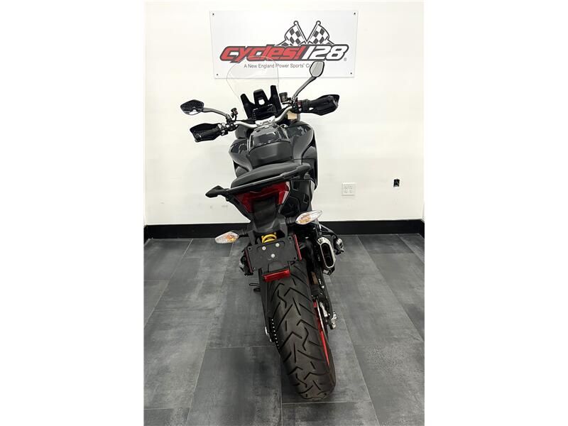 Used 2022 Ducati MULTIS STRADA V2S Image 4