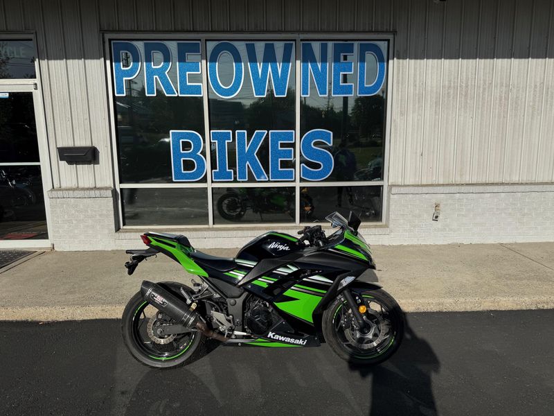 2016 Kawasaki Ninja 300Image 1