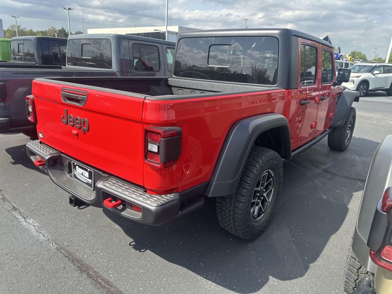 New 2025 Jeep Gladiator Rubicon 4x4Image 10