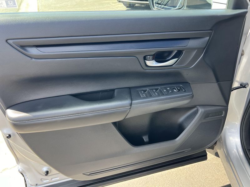 Used 2023 Honda CR-V EXImage 5