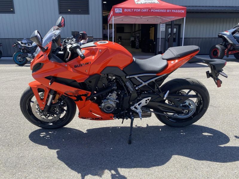 New 2026 Suzuki GSX 8R 