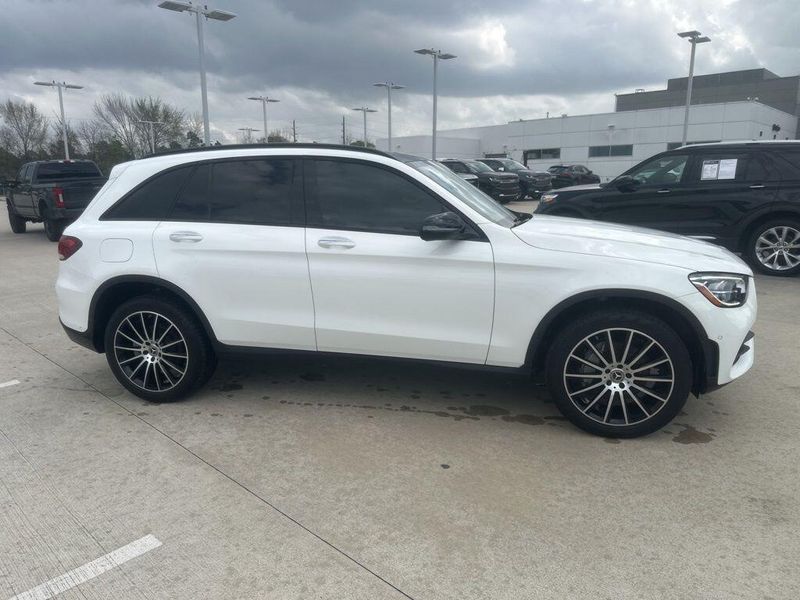 Used 2021 Mercedes-Benz GLC 300 300Image 4