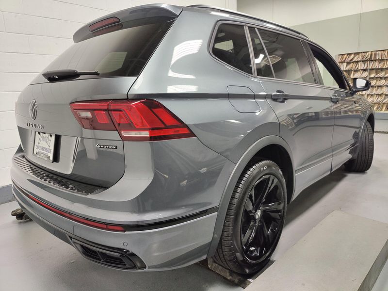 2024 Volkswagen Tiguan SE R-Line Black AWD w/SunroofImage 13