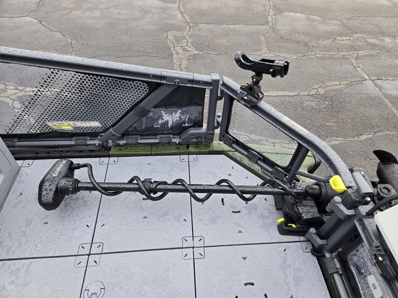 NEW 2026 SEADOO SWITCH FISH COMPACT 170 Image 17