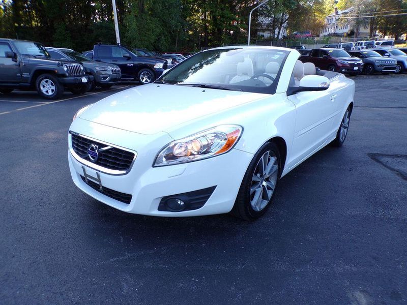 Used 2012 Volvo C70 T5