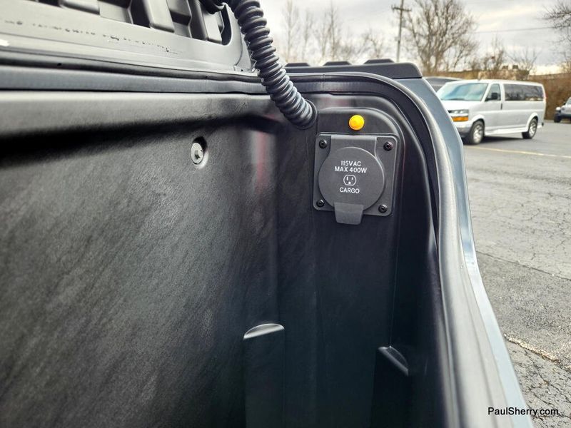 New 2026 RAM 1500 Limited Crew Cab 4x4 5'7' Box