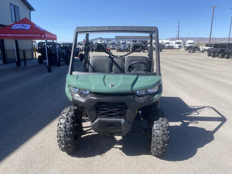 New 2026 Can-Am DEFENDER HD7 