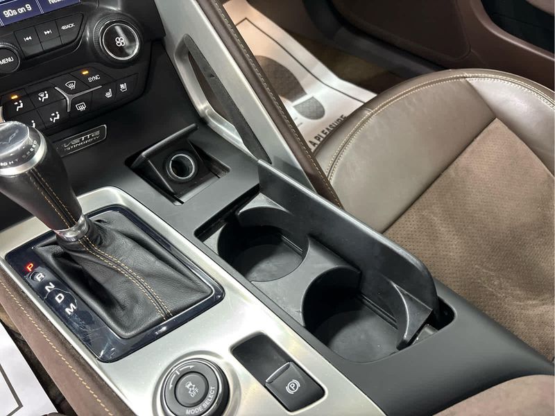 2015 Chevrolet Corvette Stingray 3LT Z51 photo 35
