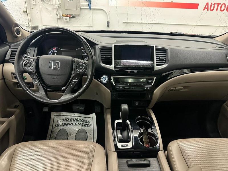 2018 Honda Ridgeline RTL-EImage 28