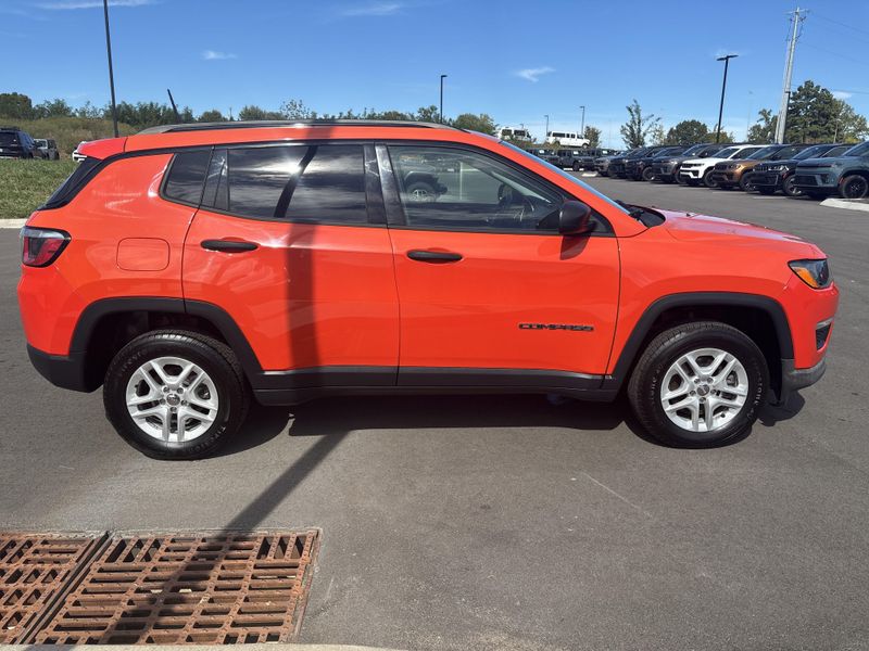 Used 2017 Jeep New Compass SportImage 6